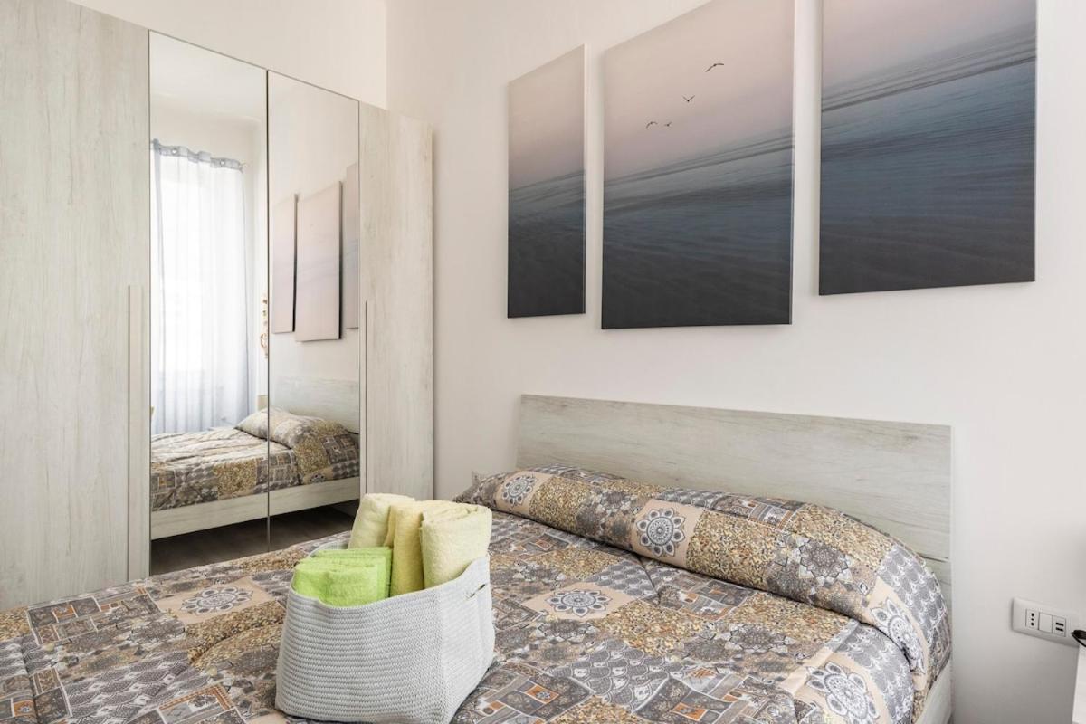 Leo Holiday Homes Deiva Marina Extérieur photo